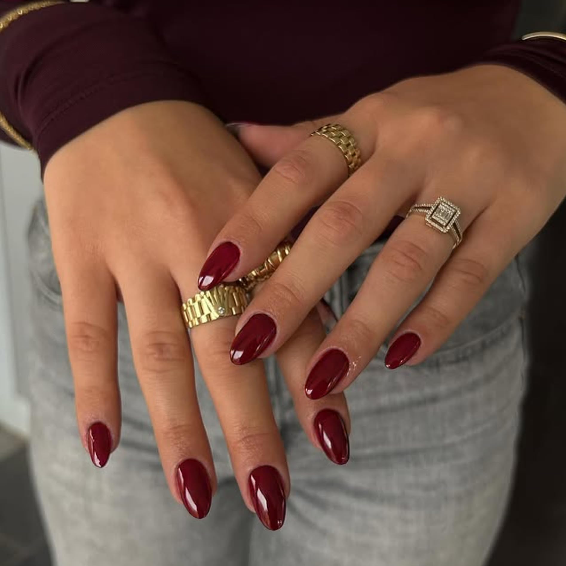 Burgundy Nails Press on Dark Red Short Oval Round Press on Nails SXVME Winter Glue on Nails Short Almond Fake Nails Thick Acrylic False Nails Glossy Solid Colored Stick on Nails for Women 24Pcs